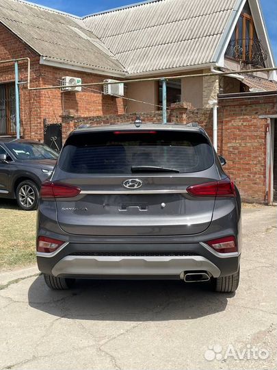 Hyundai Santa Fe 2.0 AT, 2019, 39 000 км