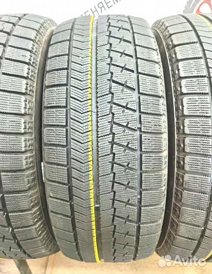 Bridgestone Blizzak VRX 205/55 R16 98S