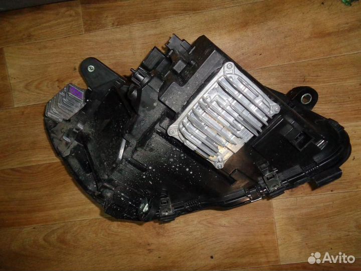 Фара левая, Mercedes-Benz C-Класс 2015