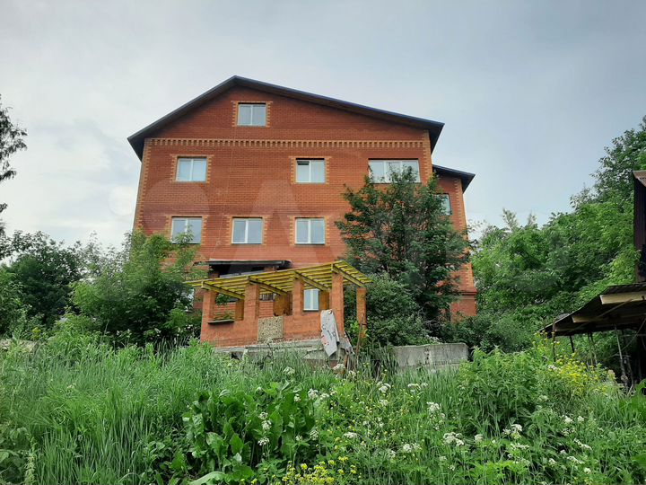 Дом 480 м² на участке 16 сот.