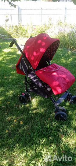 Прогулочная коляска