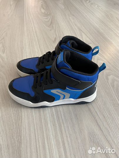 Ботинки geox осенние для мальчика 34