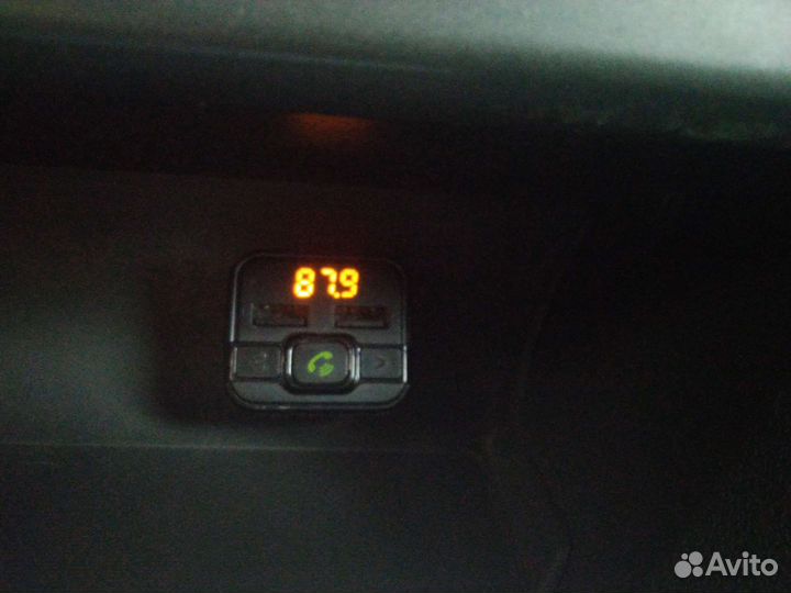 FM-трансмиттер Defender RT-Edge