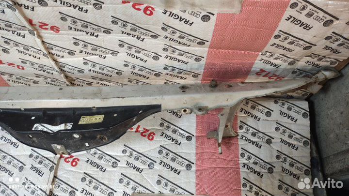 Передняя панель телевизор Toyota Mark2 1992-1996