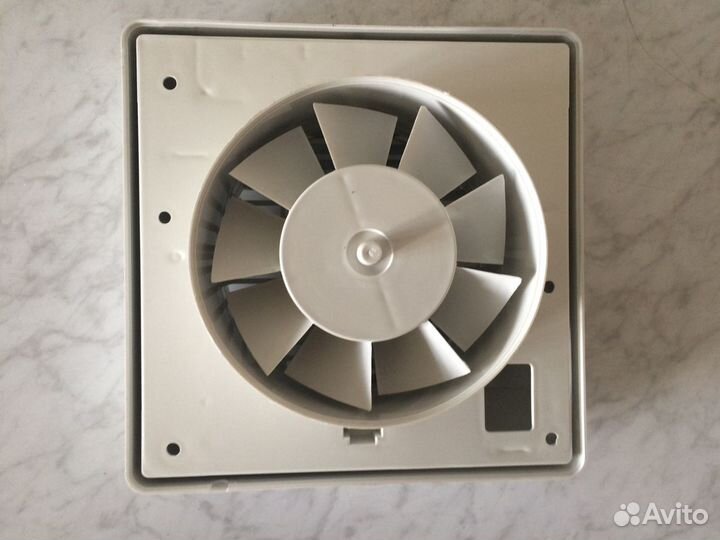 Бытовой вентилятор Systemair BF 120S