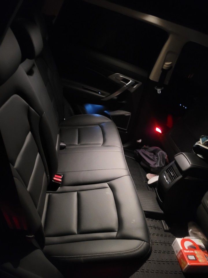 Geely Atlas: фото владельца