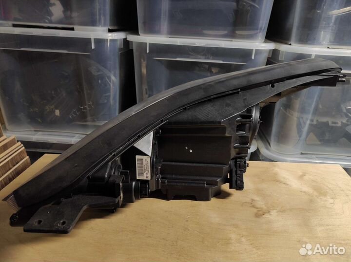 Фара галоген правая Kia Sportage 2018