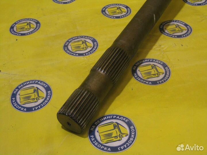 Полуось с блокировкой 81355020147 986 мм, 31 зуб M