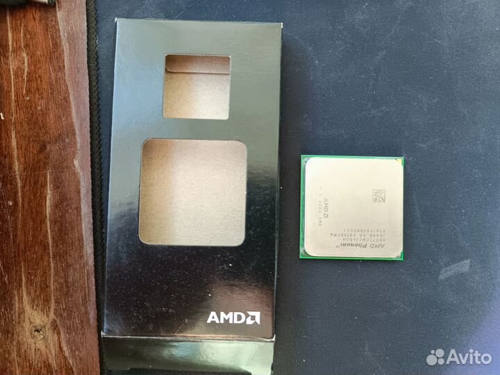 Процессор AMD Phenom X4 9750 4 ядра 4 потока