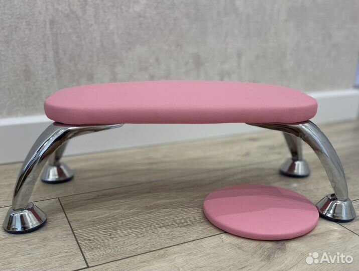 Подставка для рук маникюрная