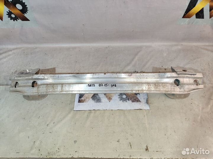 Audi Q7 15- Усилитель бампера 9803