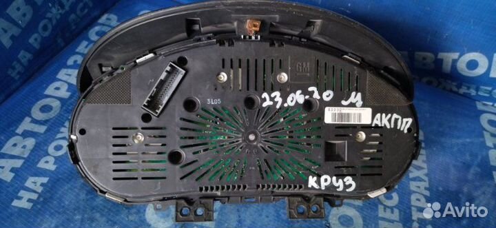 Панель приборов Chevrolet Cruze седан Z18XER 2011