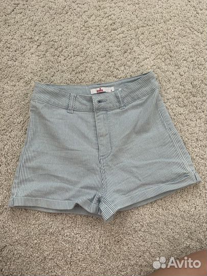 Шорты женские