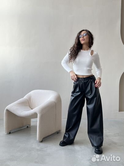 Брюки из экокожи zara lime