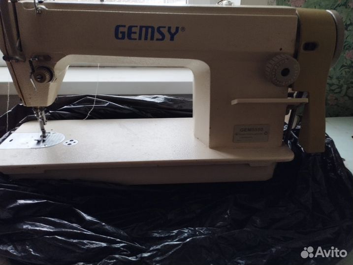 Швейная машина gemsy
