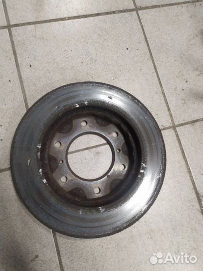 Тормозной диск передний Mitsubishi Pajero V93W 3.0