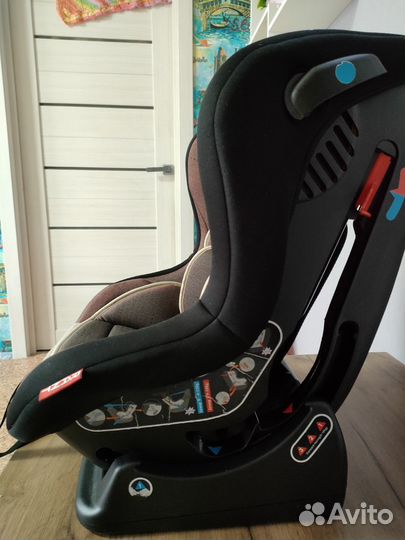 Детское автомобильное кресло с 0 до 18 кг