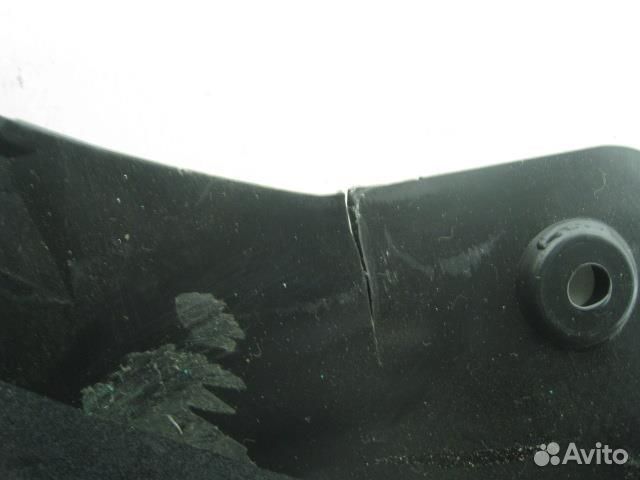 Брызговик передний правый Infiniti Infiniti M Y50