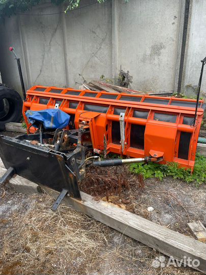 Пескорасбрасыватель