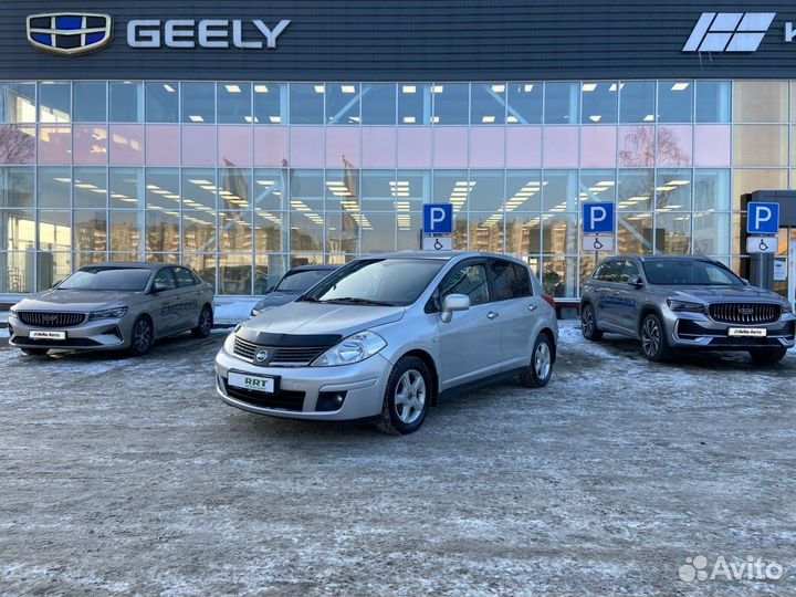 Nissan Tiida 1.6 AT, 2008, 195 118 км