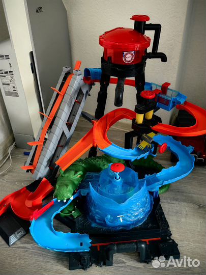 Hot wheels трек автомойка