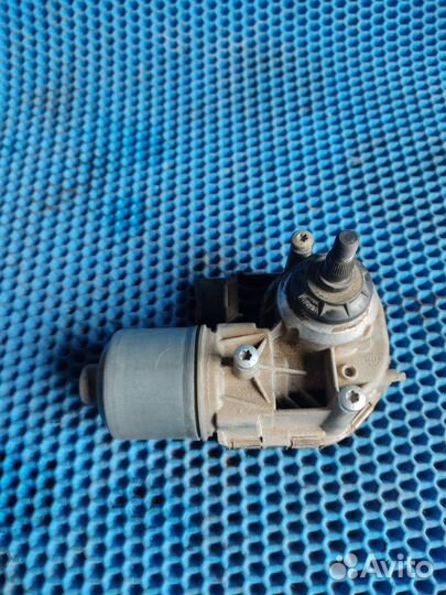 Моторчик стеклоочистителя передний левый Ford