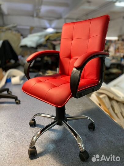 Компьютерное кресло