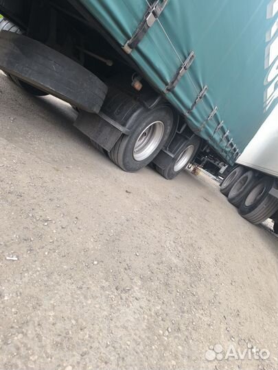 Прицеп тентованный Fruehauf Тентованный, 1999