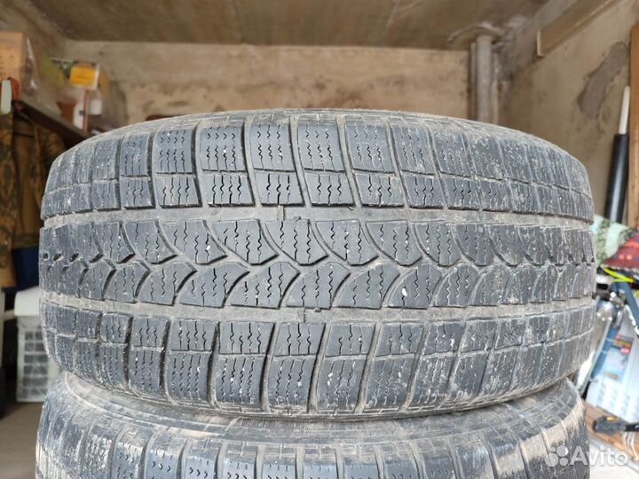 Tigar Winter 235/55 R17