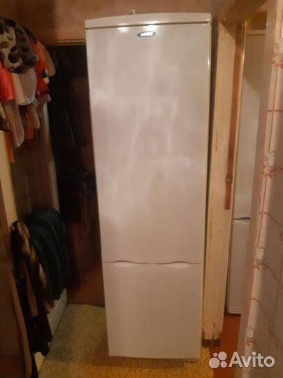 Холодильник на ремонт или запчасти