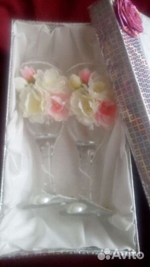 Свадебные бокалы разные