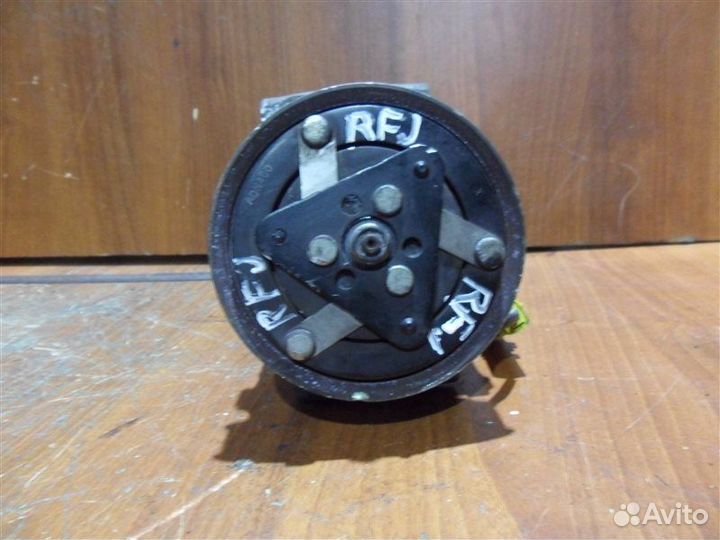 Компрессор кондиционера Peugeot/Citroen 307/C4