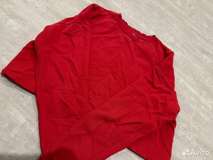 Свитшот женский короткий