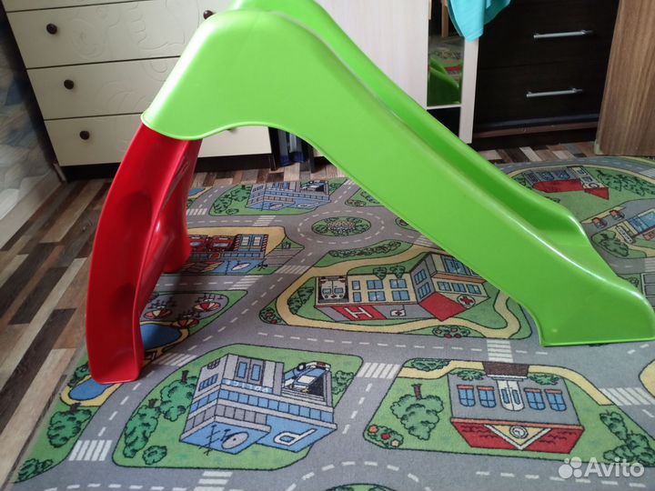 Детская горка пластиковая
