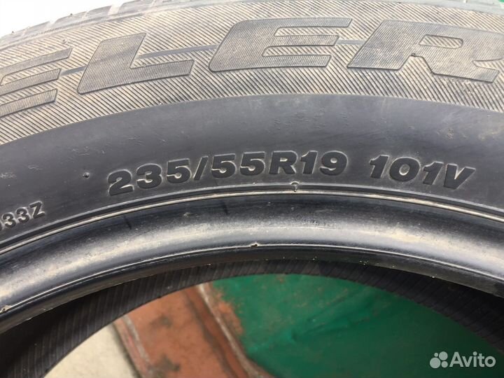 Bridgestone Alenza H/L 33 235/55 R19