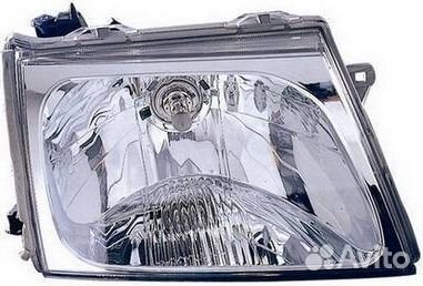 Фара правая галоген передняя правая Toyota Hilux