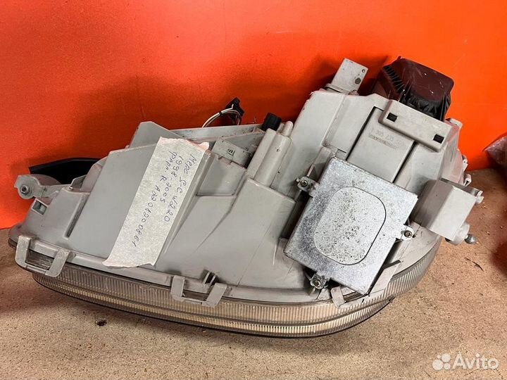 Фара передняя правая Mercede S-class W220