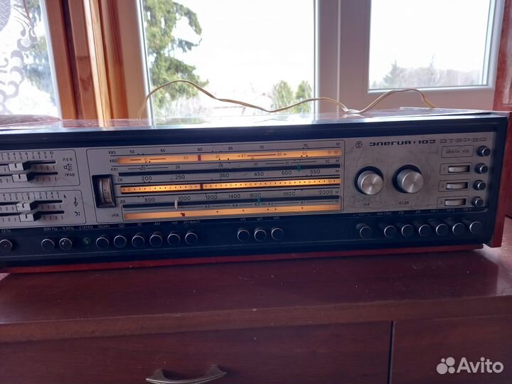 Транзисторная радиола Элегия 102 Стерео