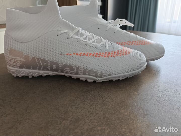 Сороконожки футбольные