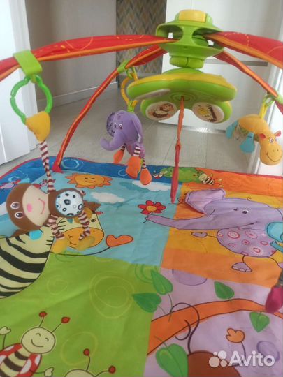 Развивающий коврик