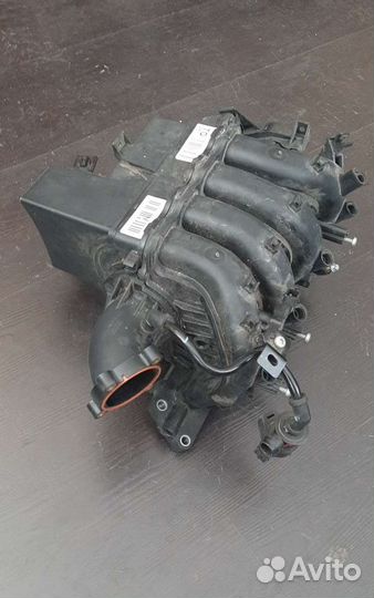 Chevrolet Aveo F16D4 впускной коллектор