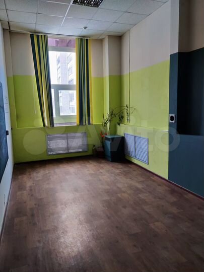 Офис/услуги, 10 и 15 м²