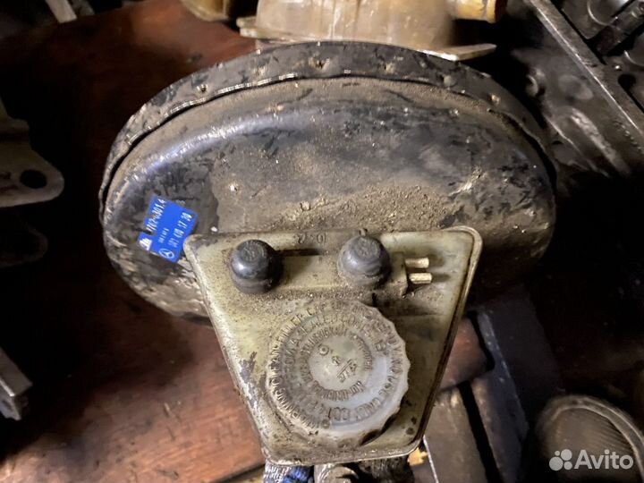 Главный тормозной с вакуумником Mercedes w124