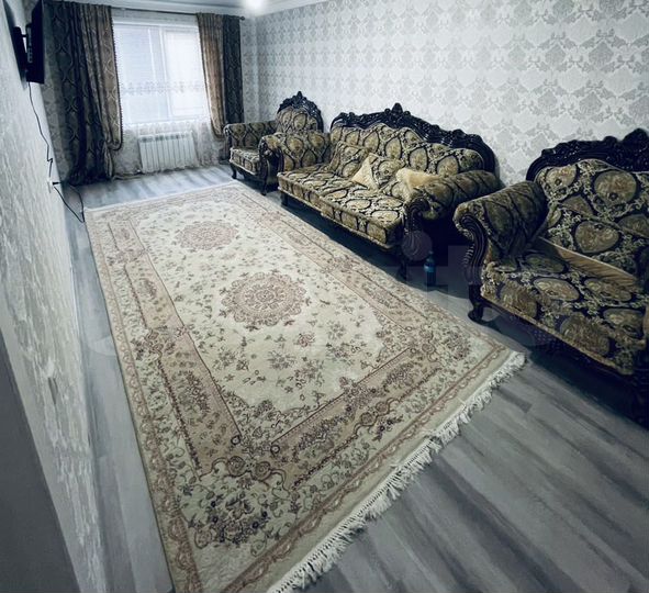 2-к. квартира, 60 м², 2/9 эт.
