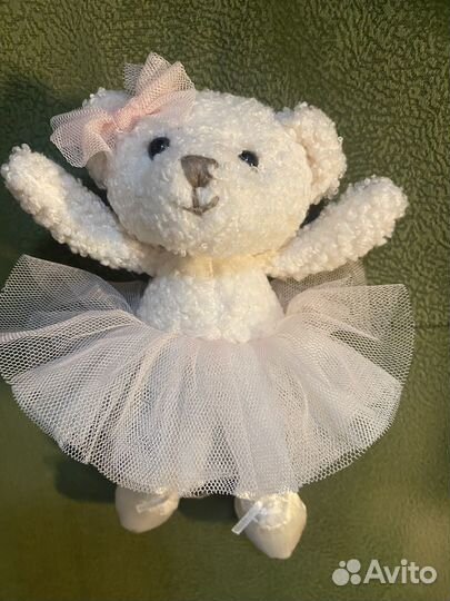 Плюшевый медведь