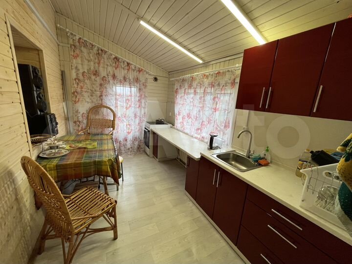 Дом 110 м² на участке 10 сот.