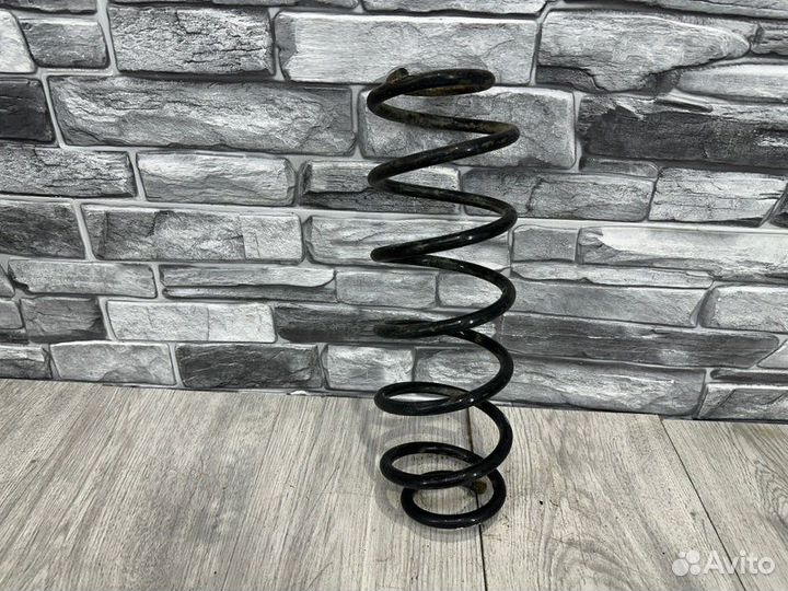 Пружина задняя Ford Fusion 2008
