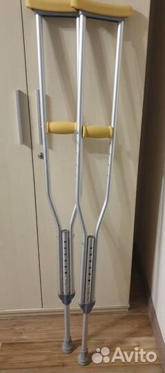 Костыли подмышечные MB105