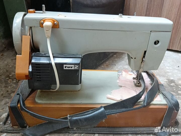 Швейная машинка бу сломана