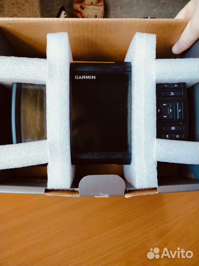 Эхолот garmin striker vivid 7sv с датчиком gt52